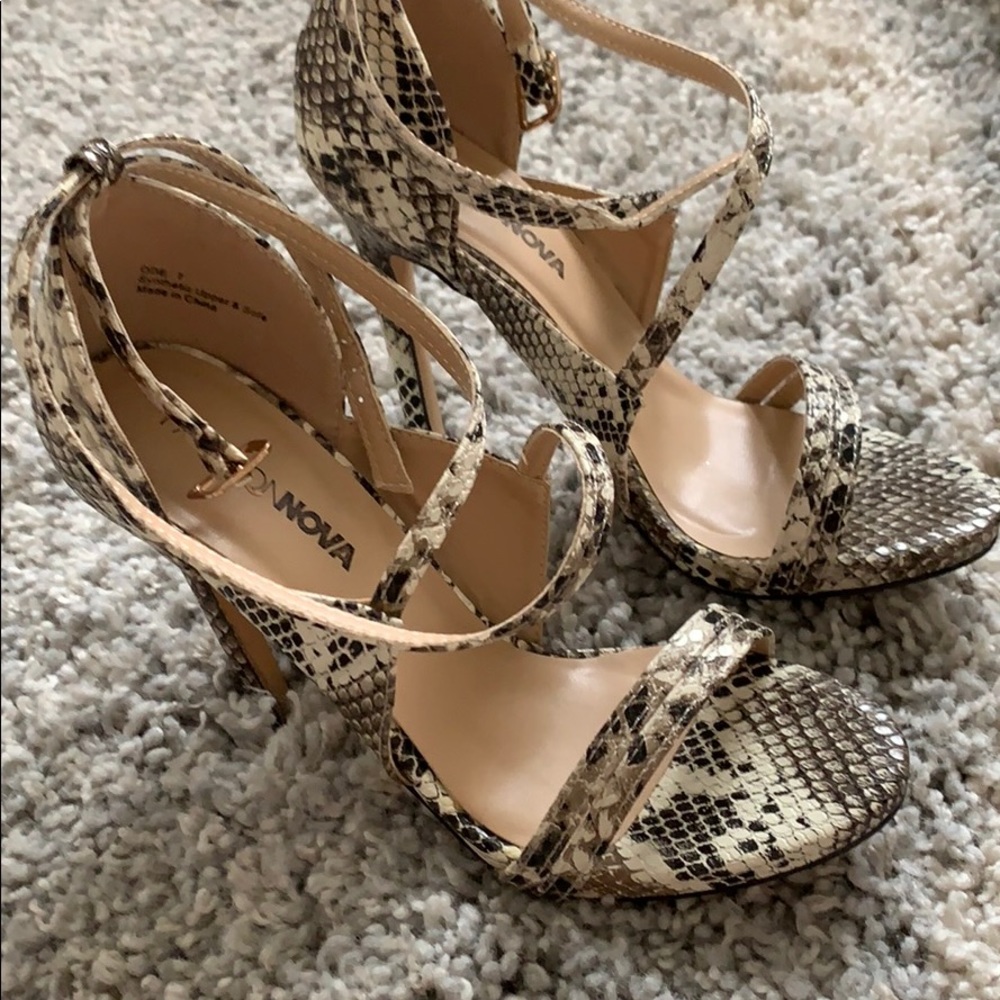 Snake heels! Used